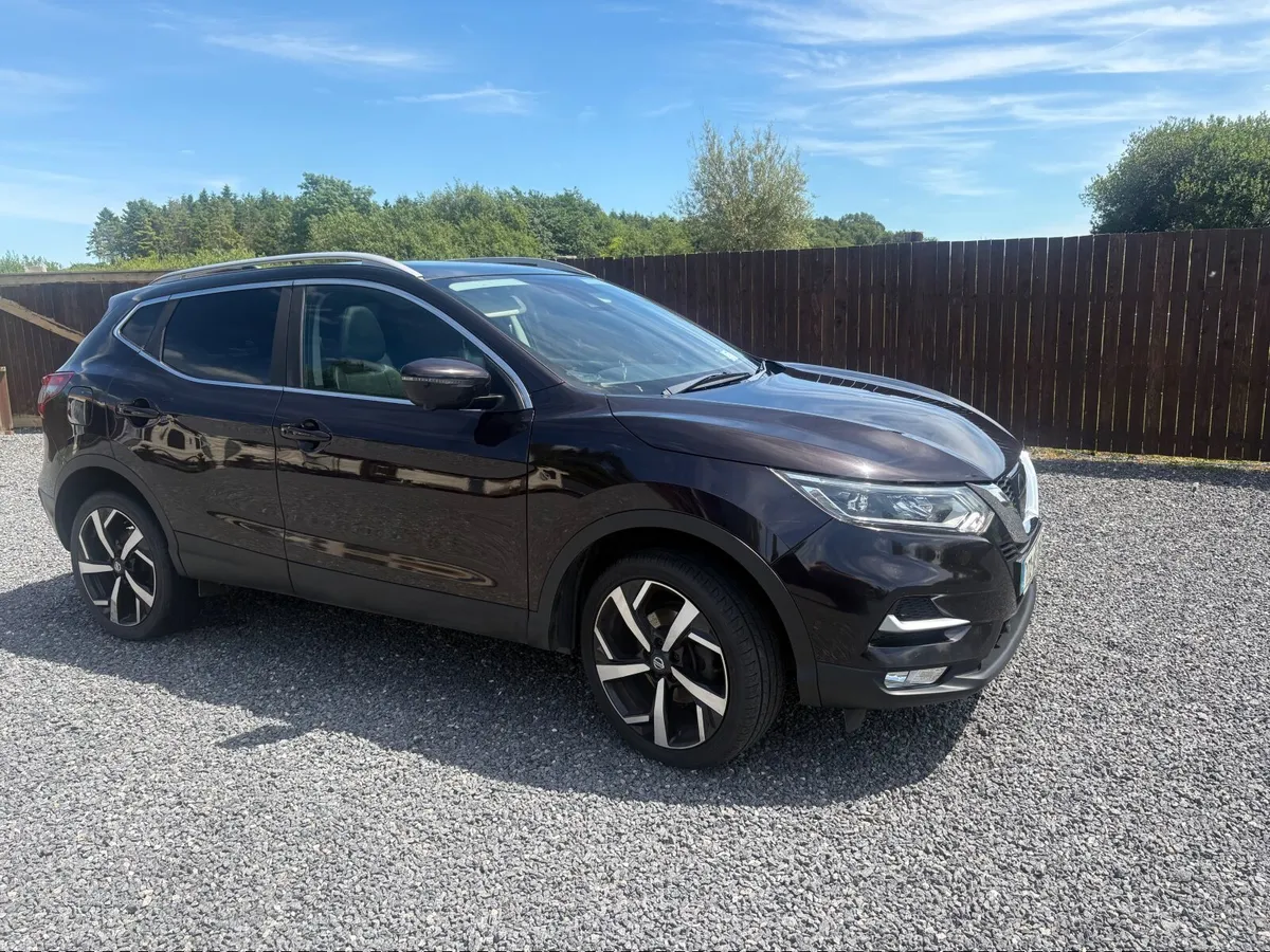 Nissan Qashqai high spec dCi Tekna 172 - Image 1