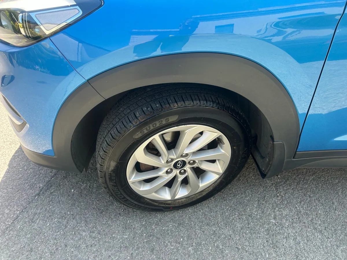 Hyundai Tucson Comfot Plus 2018 - Image 2