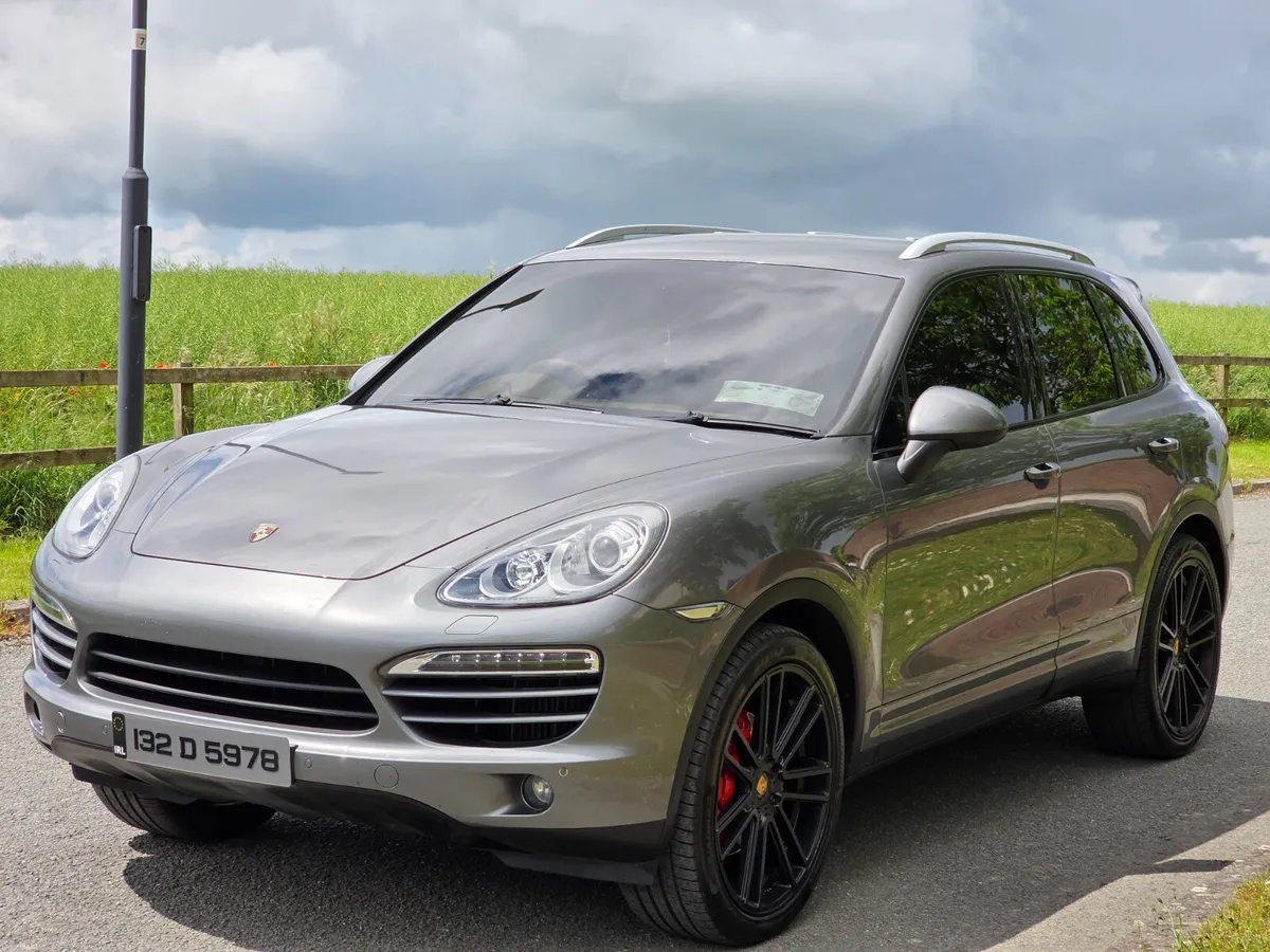 132 PORSCHE CAYENNE 3.0D LOW MILES MAY P/X - Image 2