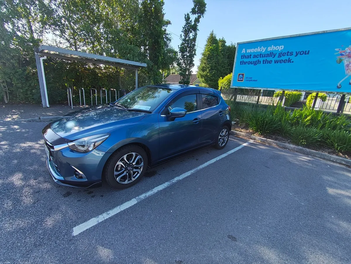 Mazda Demio 2017 Automatic gearbox - Image 3