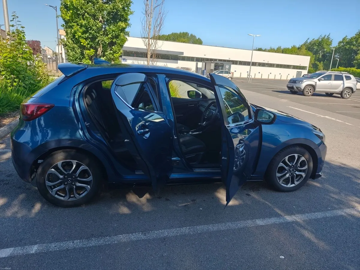 Mazda Demio 2017 Automatic gearbox - Image 2