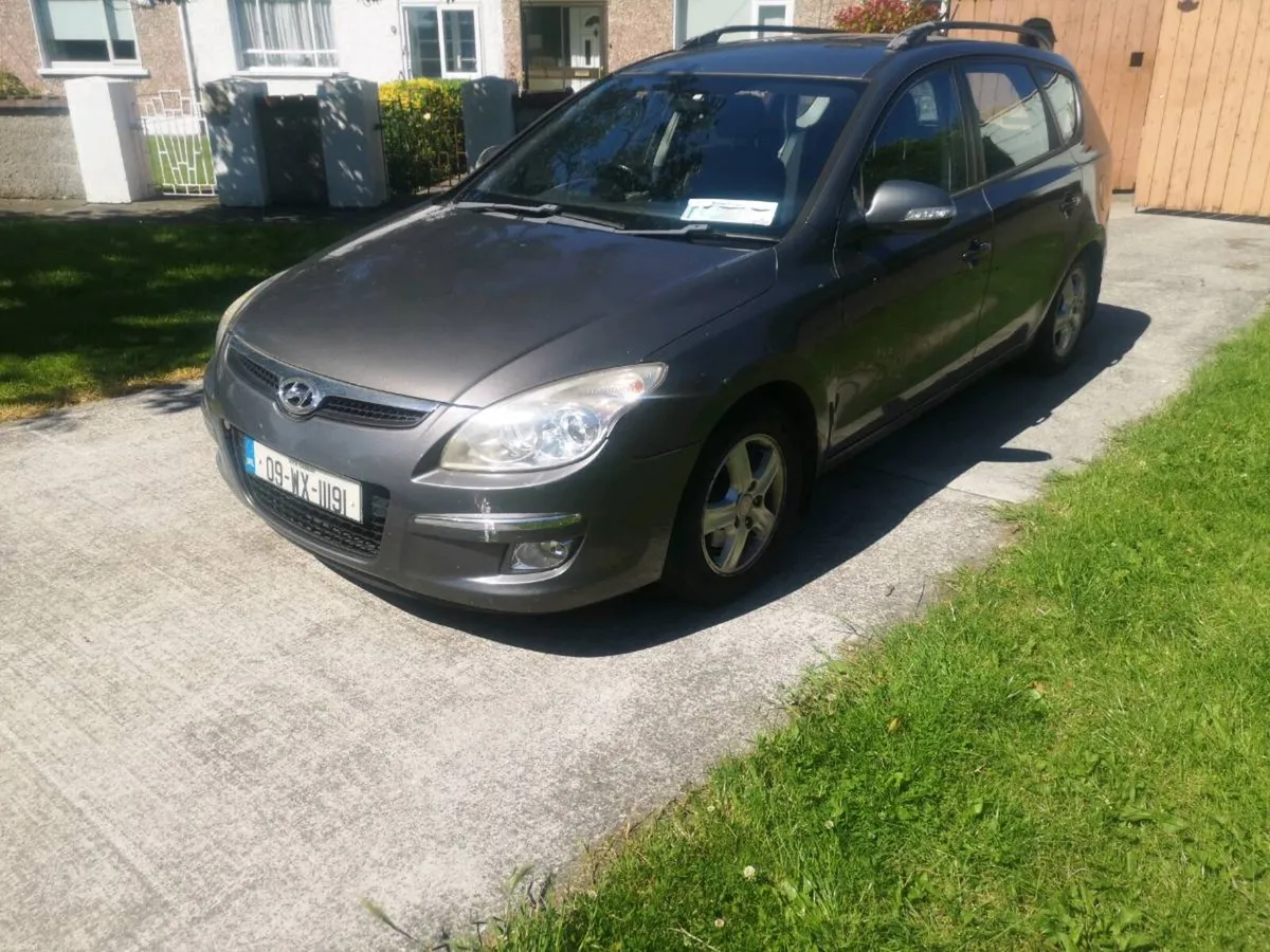 Hyundai i30 diesel 2009 14 momths nct sept 2027 - Image 2