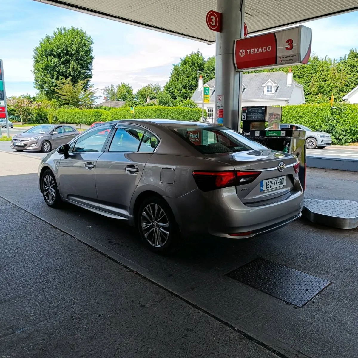 Toyota Avensis - Image 1