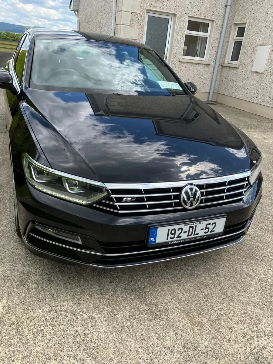 Volkswagen Passat 2019 - Image 3