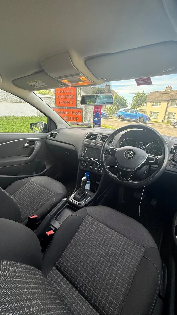 Automatic 161 Volkswagen Polo Black - Image 4