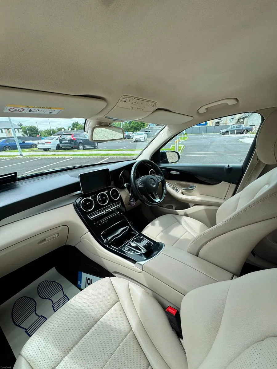 Mercedes-Benz GLC 2019 - Image 2