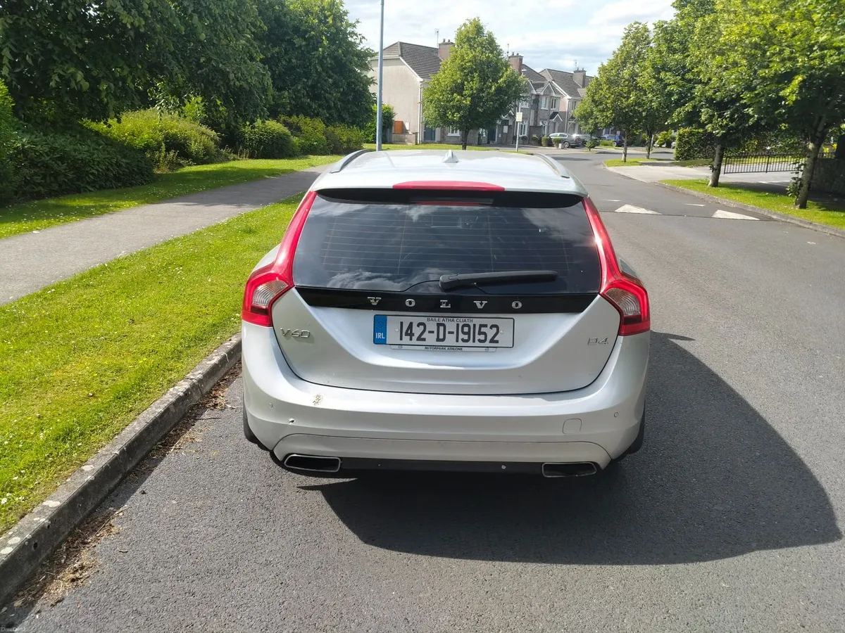 Volvo V60 2014 - Image 4