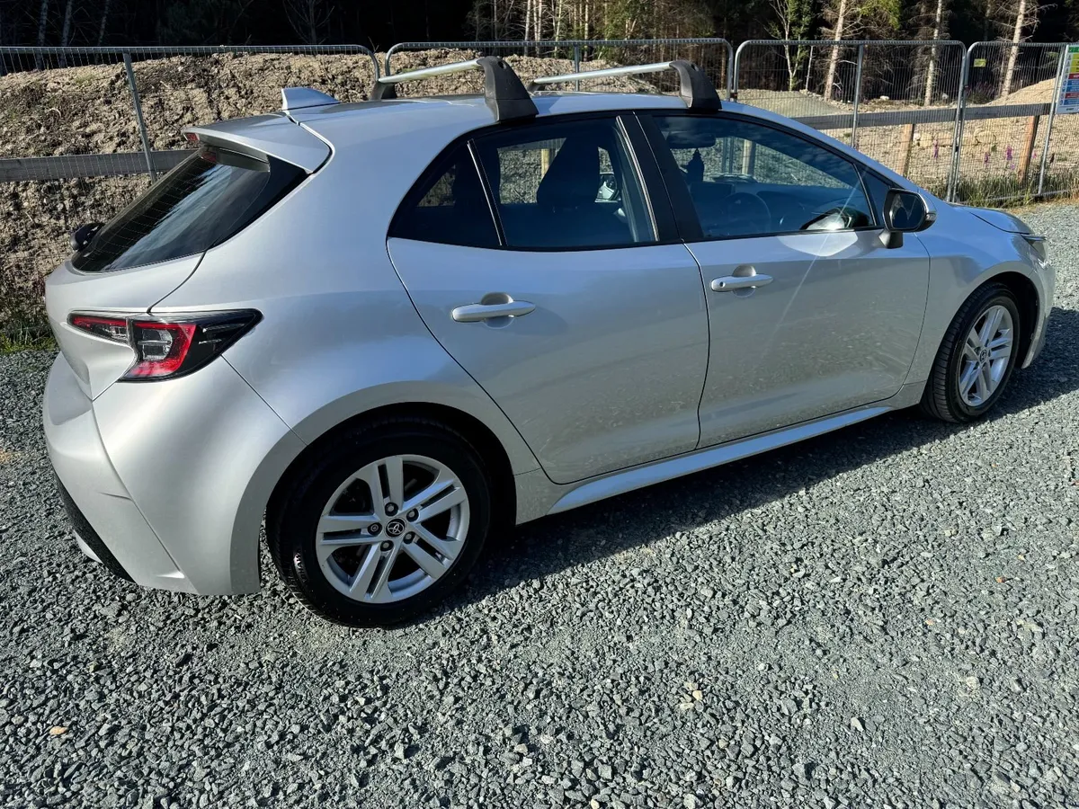 Toyota Corolla 2019 - Image 3
