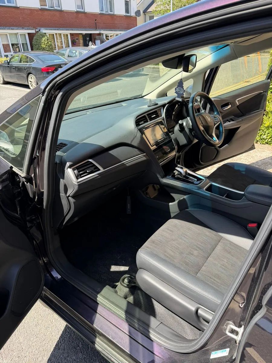 Honda  Shuttle - Image 2