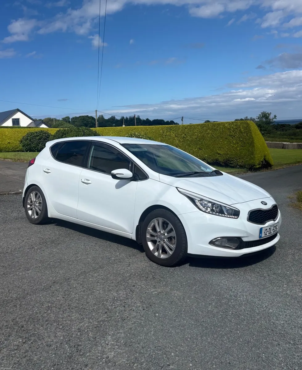Kia Ceed 2012 - Image 1
