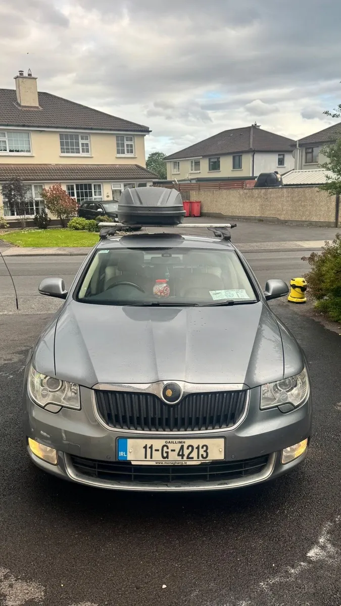 2011 Skoda Superb Executive | Cream Leather - Image 1