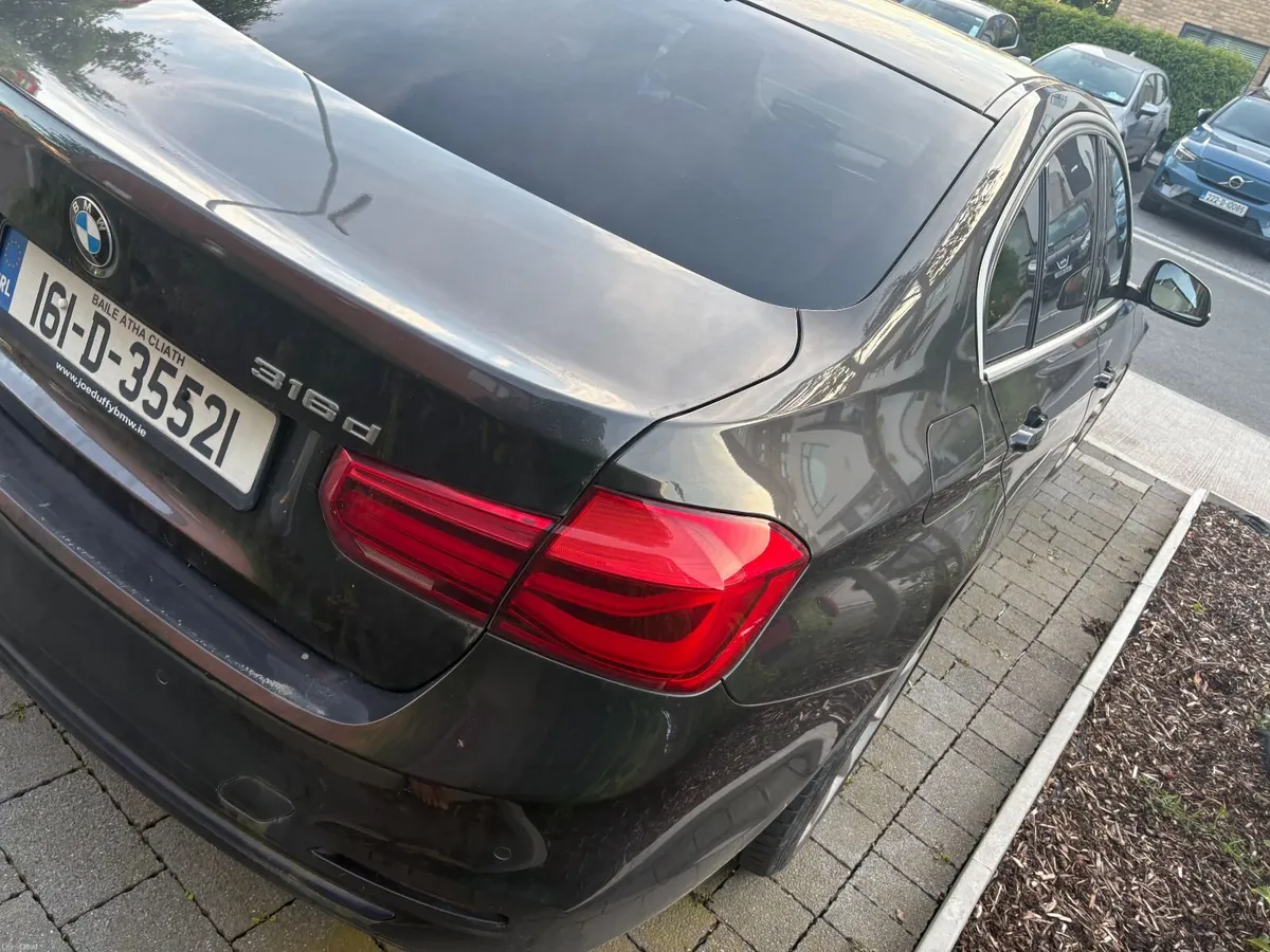 BMW 3-Series 2016 Low mileage (110000) - Image 1