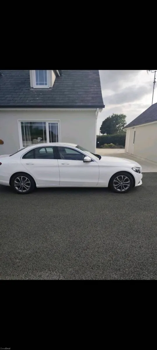 Mercedes c200d auto low kms - Image 1