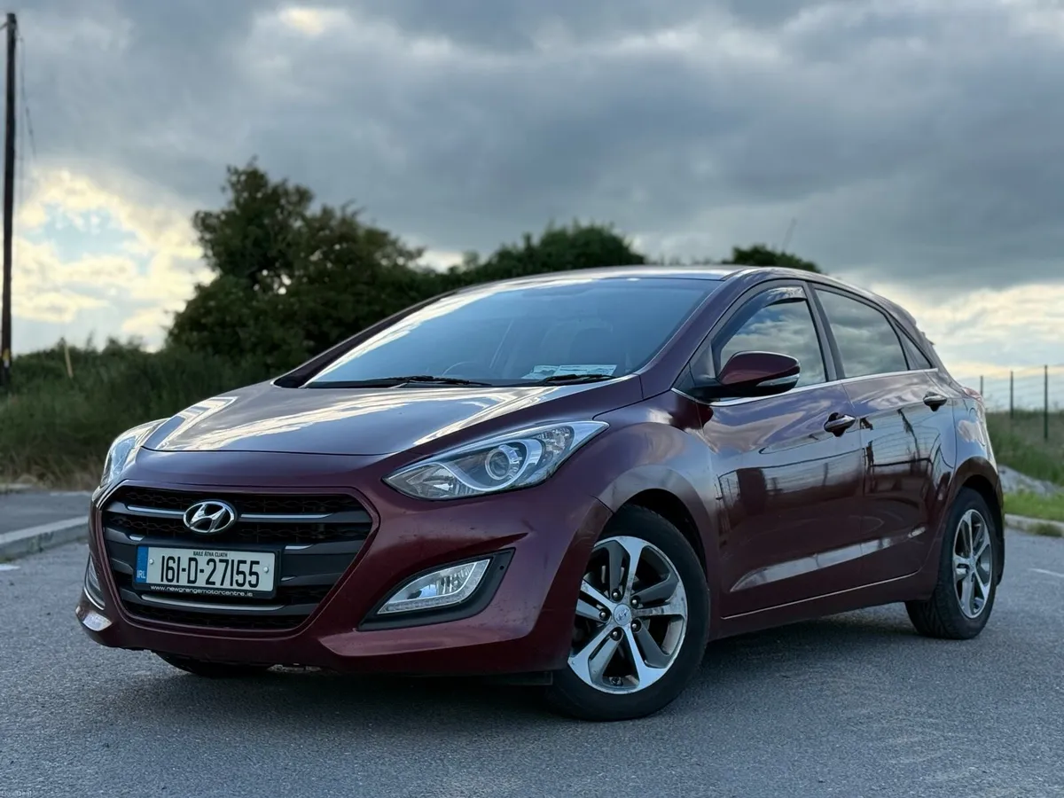 Hyundai i30 1.6CRDI "NEW NCT" Deluxe 2016 - Image 2