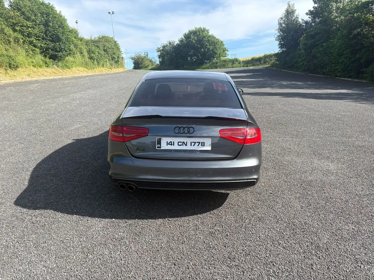 Audi Black edition A4 2014 - Image 4