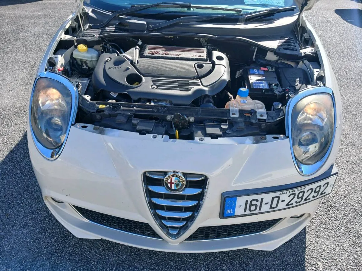 Car - Image 2