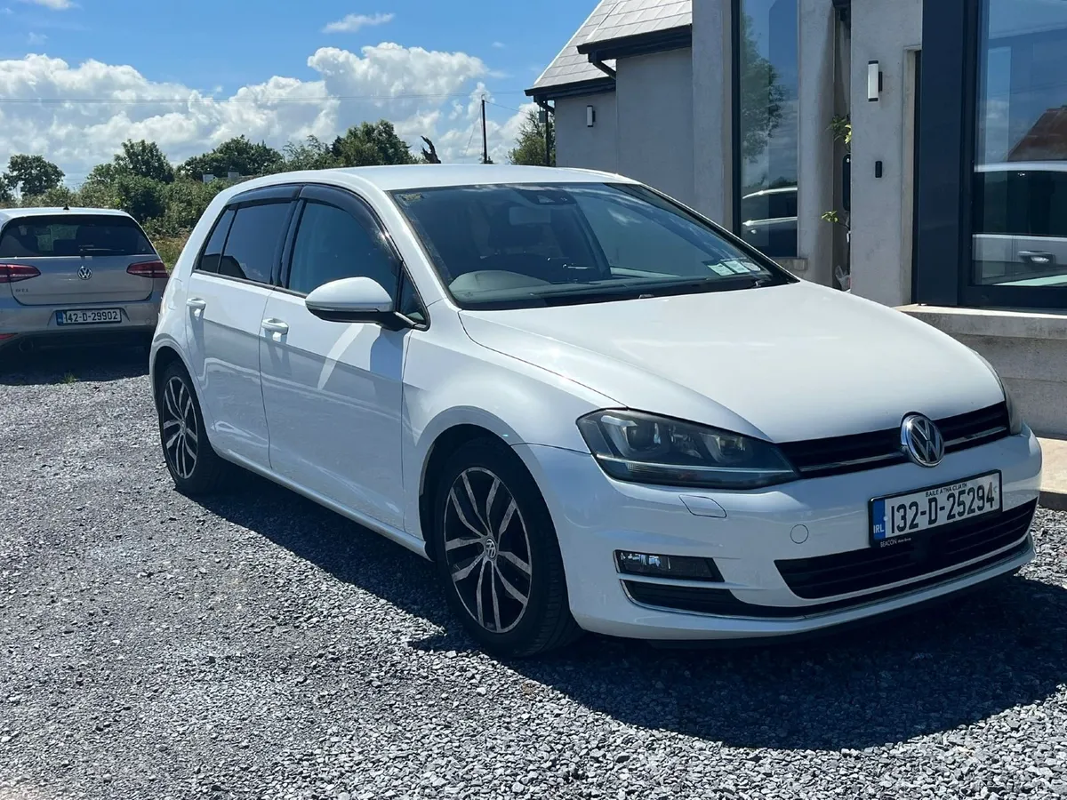 *New NCT*  2013 Golf Highline DSG Low Km - Image 1