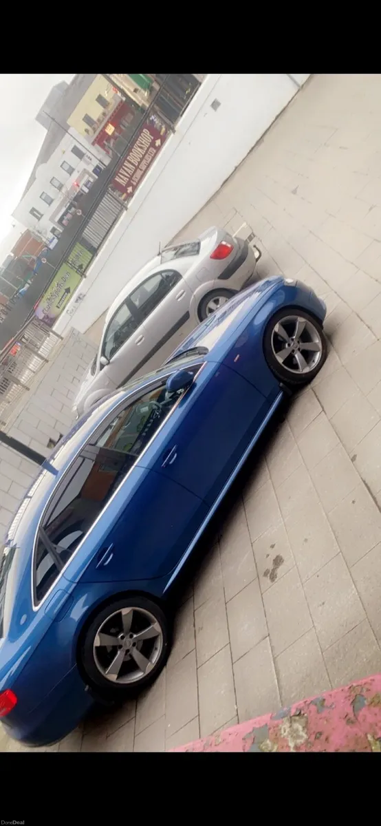 Audi A4 2012 - Image 2