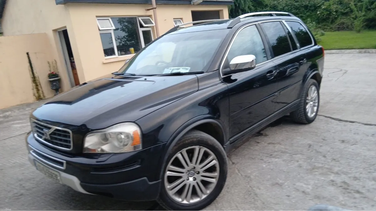 Volvo xc90 - Image 1