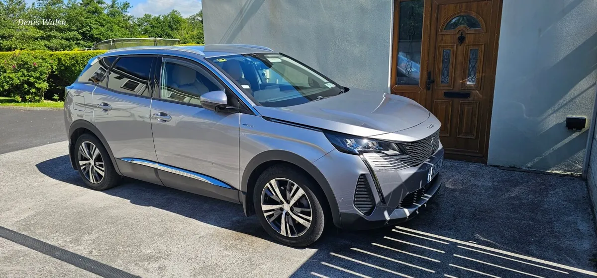 Peugeot 3008 Allure 2021 Plugin Hybrid + extras - Image 1