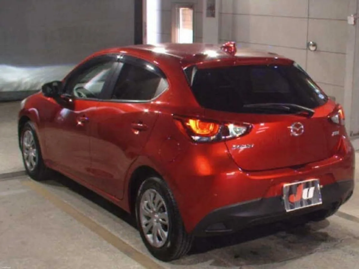 Mazda Demio 1.3 AUTOMATIC - REAR CAMERA/PARKING RA - Image 2