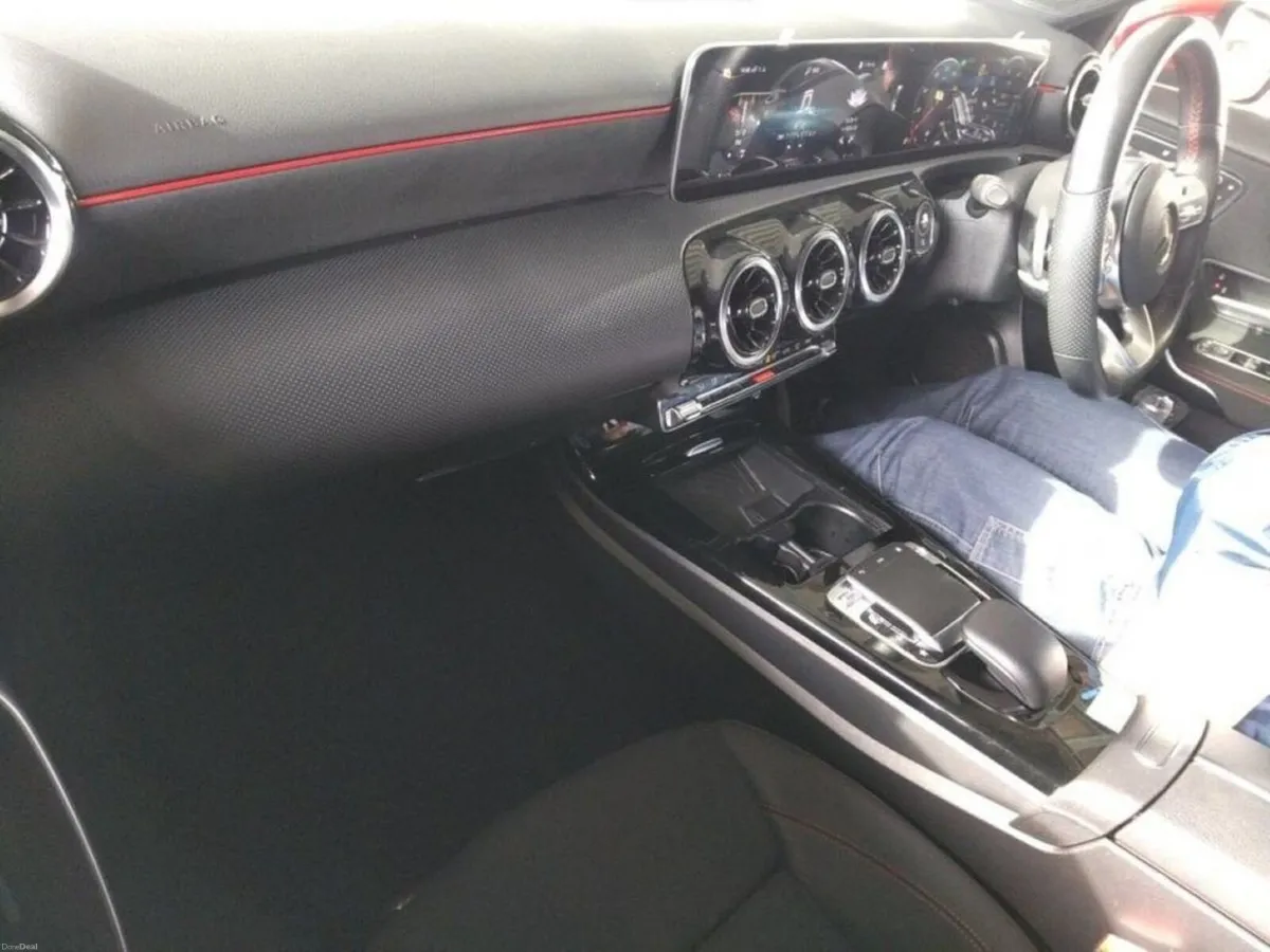 Mercedes-Benz A-Class 1.4 AUTOMATIC - NEW MODEL - - Image 3