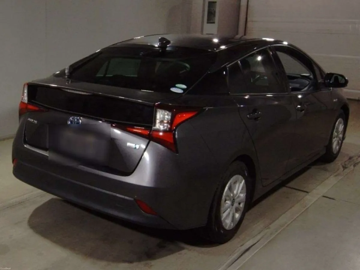 Toyota Prius 1.8 HYBRID AUTOMATIC - CRUISE CONTROL - Image 2