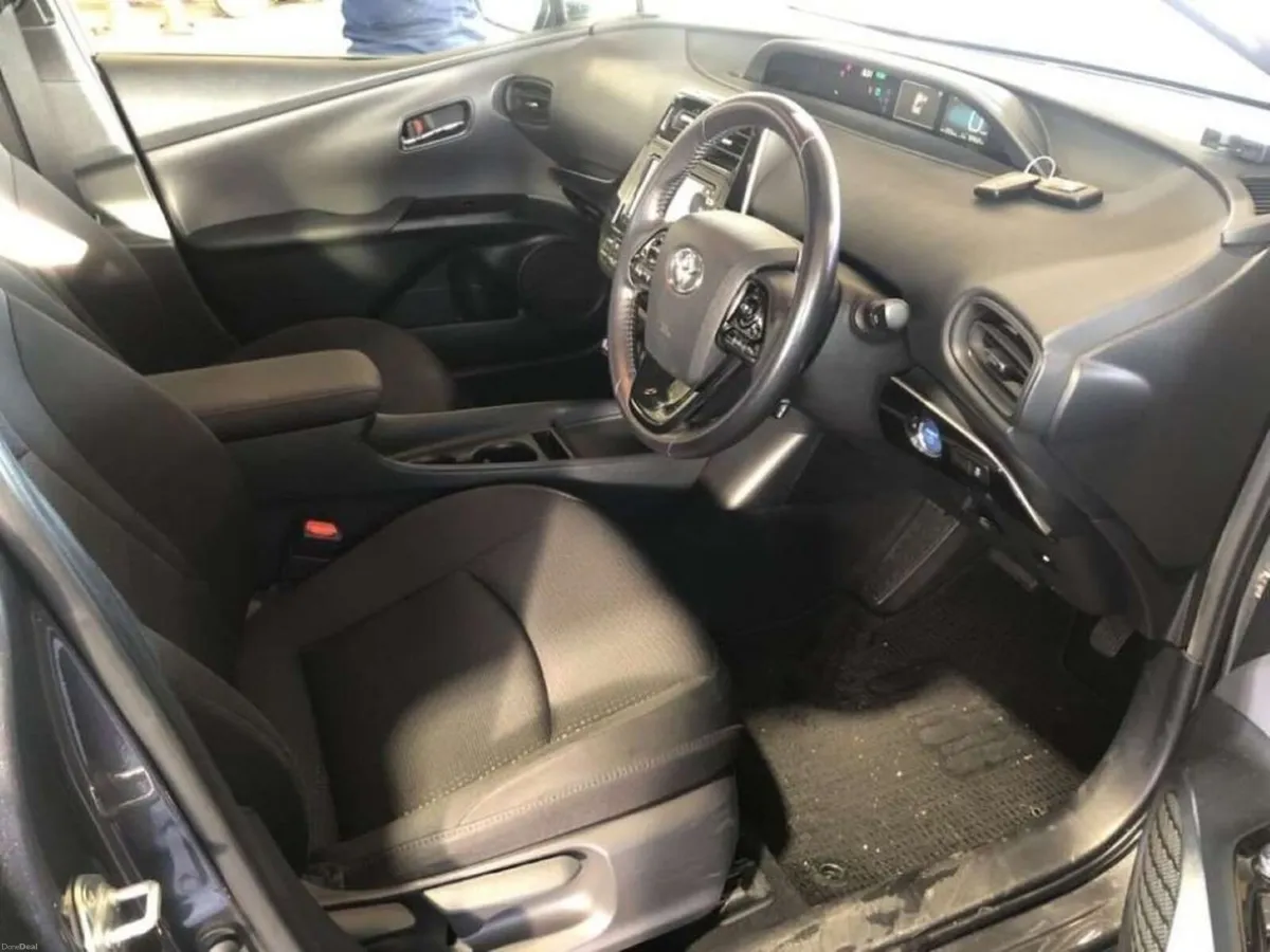 Toyota Prius 1.8 HYBRID AUTOMATIC - CRUISE CONTROL - Image 3