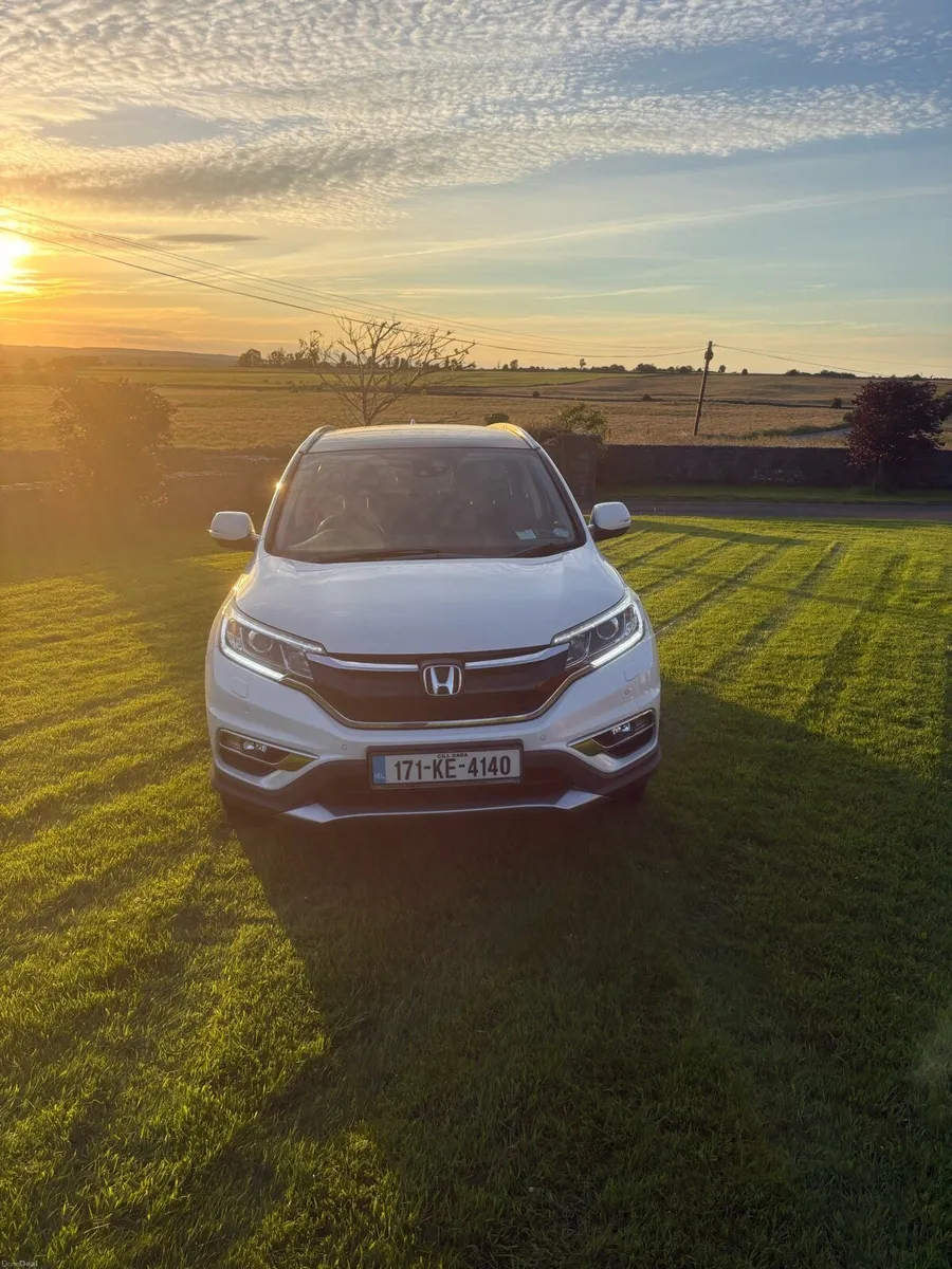 2017 Honda CR-V Series 1.6 I-DTEC AWD EX - Image 2