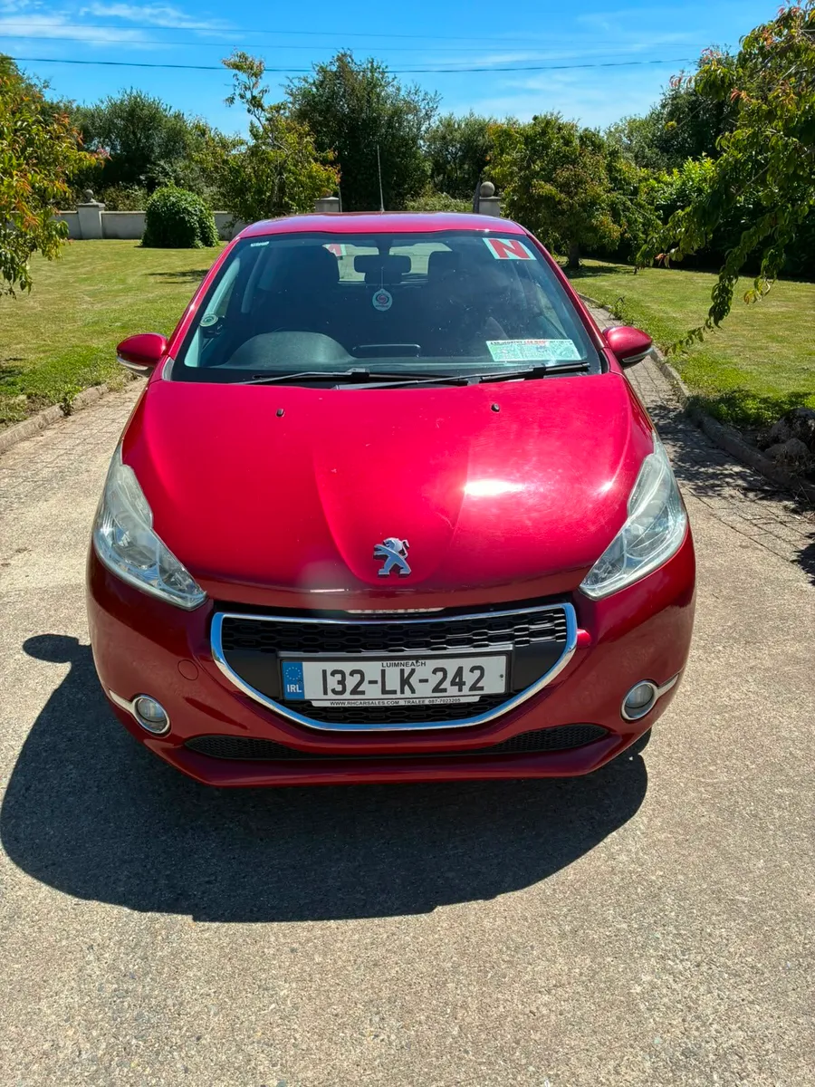 Car - Image 3