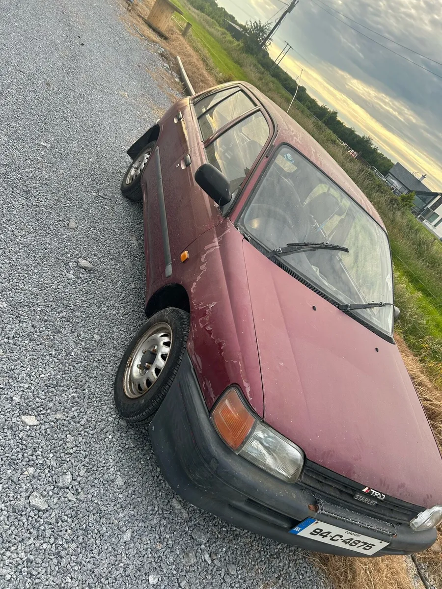 Toyota startlet - Image 4