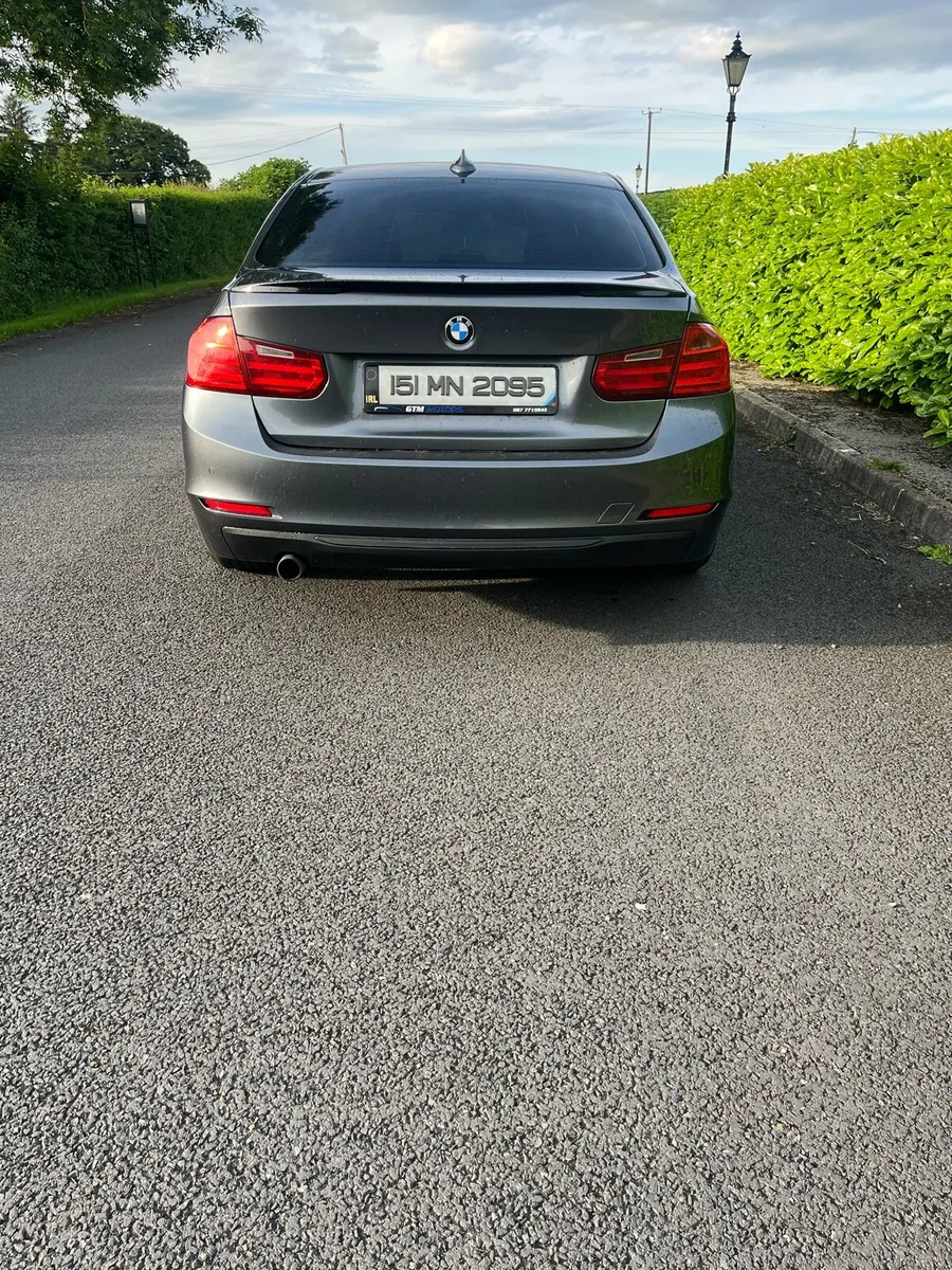BMW 3 Series - Image 5