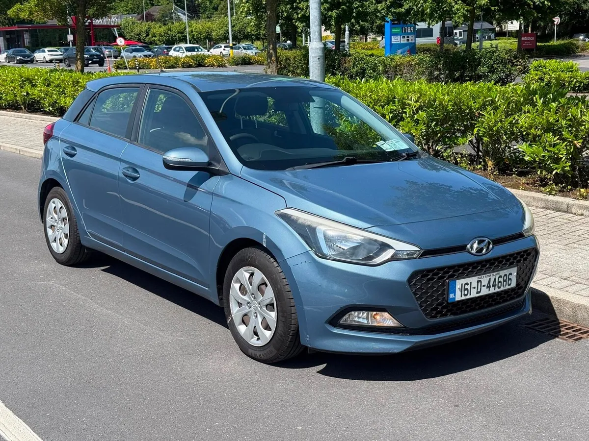 2016 Hyundai i20 Classic - Image 1