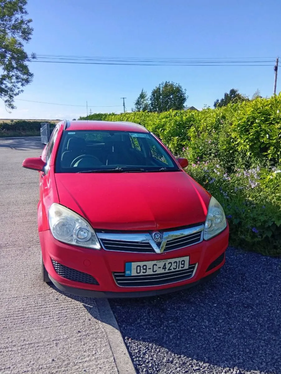Vauxhall Astra - Image 1