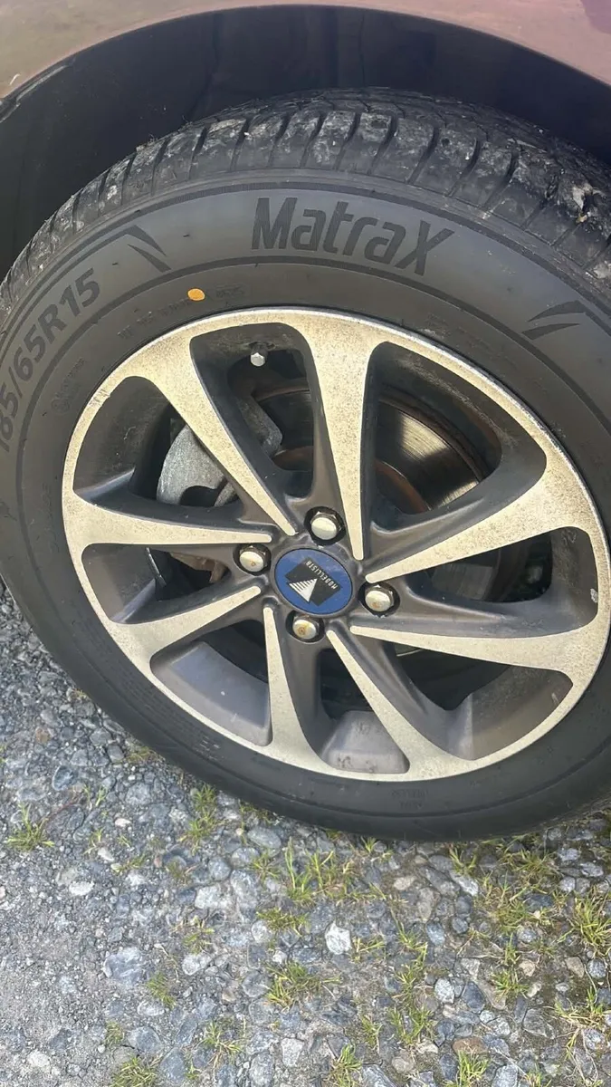 Toyota Aqua 2014 - Image 4