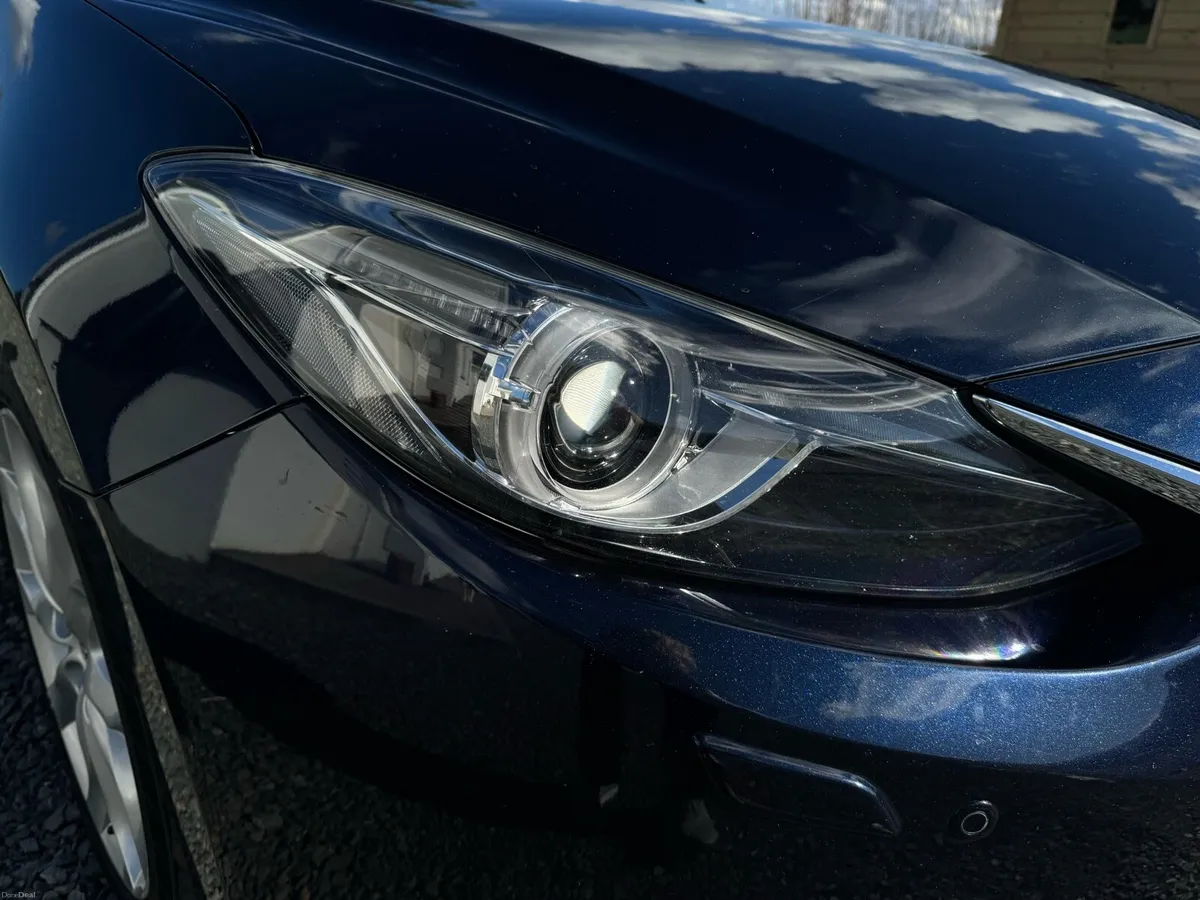 Car - Image 2