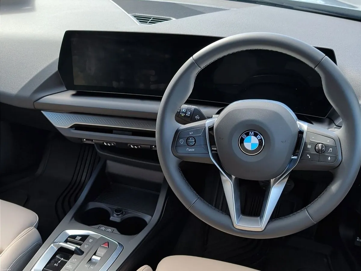 BMW 1-Series 120 Sport - Image 6