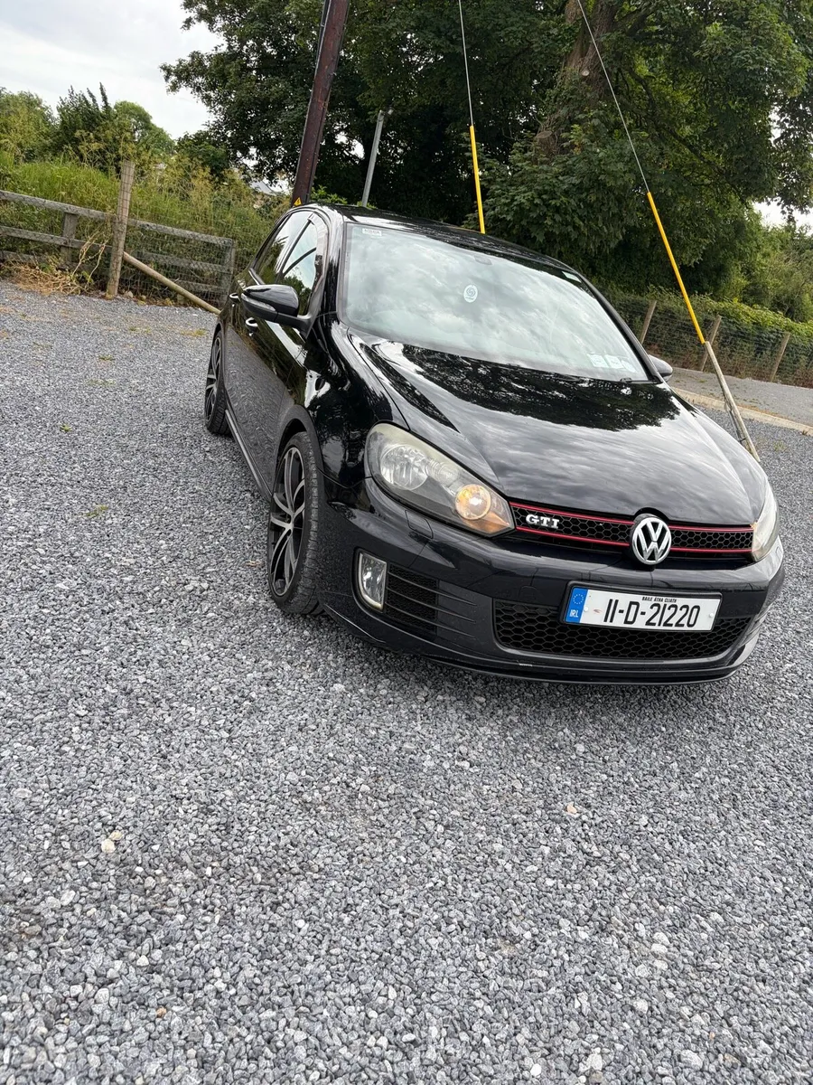 Volkswagen Golf GTI - Image 1