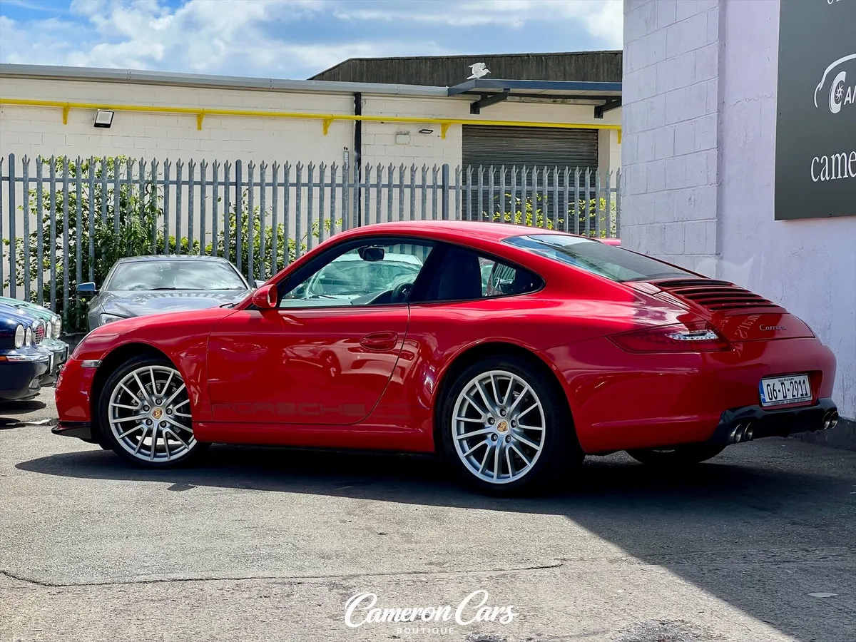 PORSCHE 911 CARERRA 997 RED MANUAL - Image 4