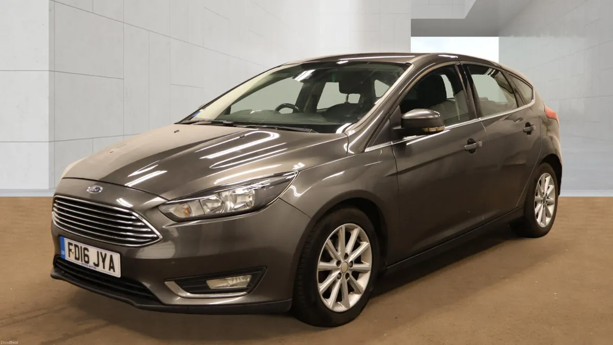 Ford Focus TITIANIUM - FINANCE AVAILABLE - Image 2