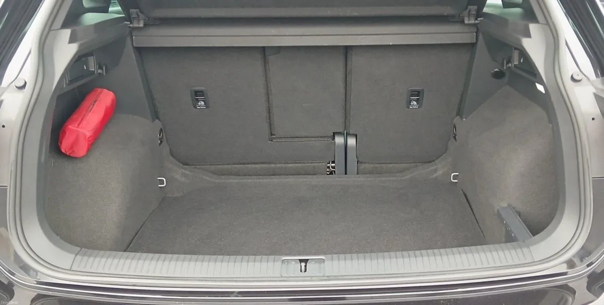 Volkswagen Tiguan R-Line 2.0 TDI 150HP **BLUETOOTH - Image 5