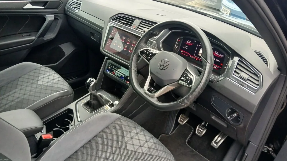 Volkswagen Tiguan R-Line 2.0 TDI 150HP **BLUETOOTH - Image 5