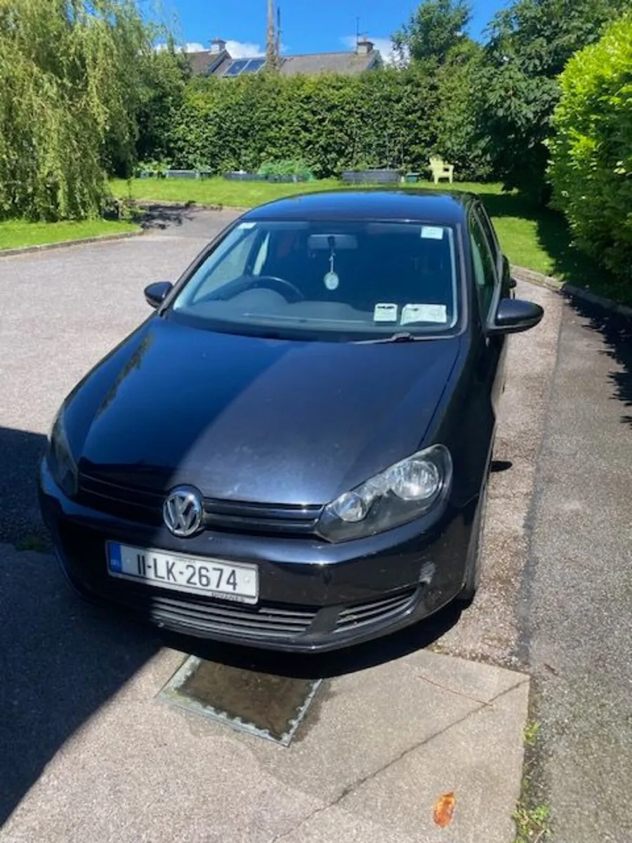 Volkswagen Golf 2011 - Image 1