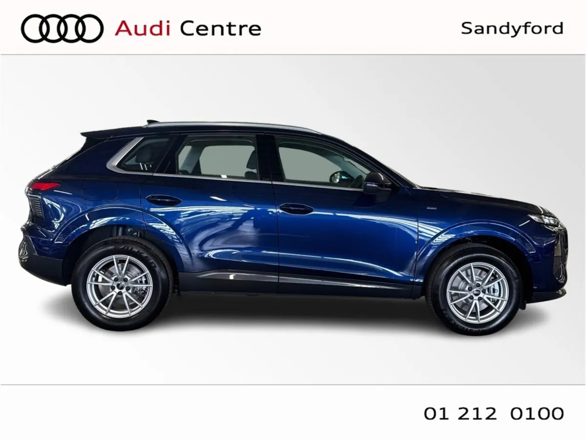Audi Q3 E-HYBRID 270HP S-T SE - Image 2