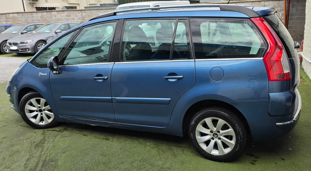 Citroen C4  GRAND Picasso 7 SEATS TAX 03.27 - Image 3
