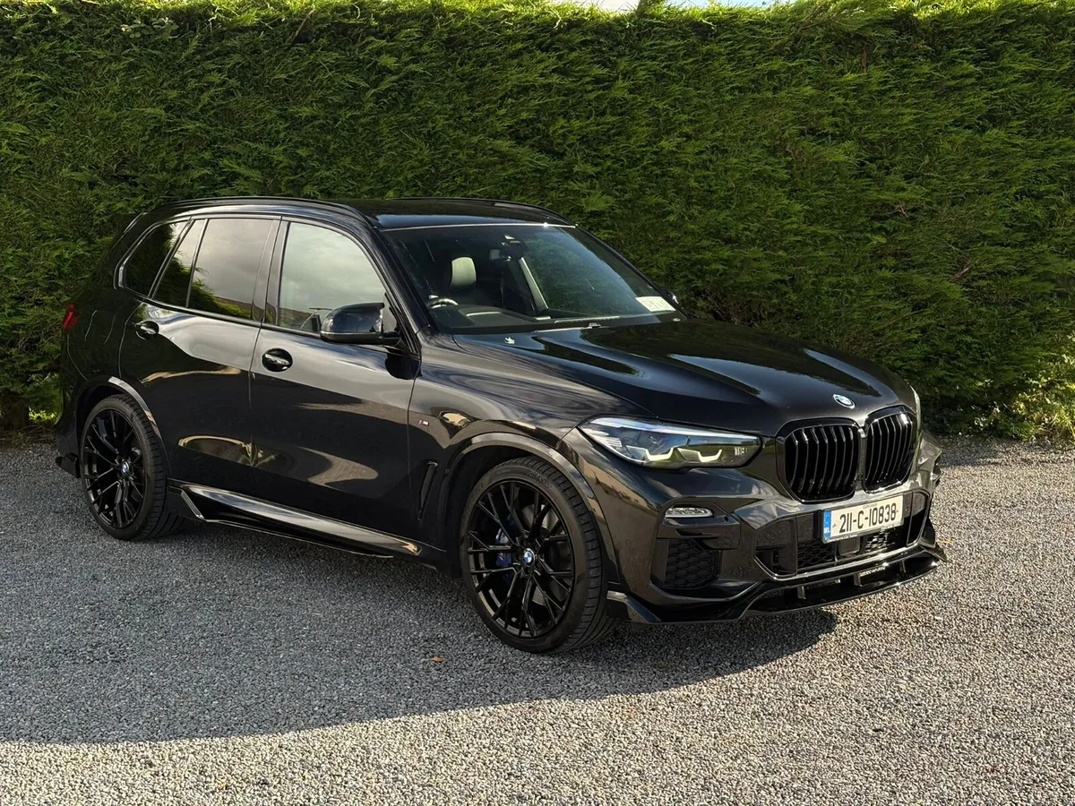 BMW X5 2021 - Image 1