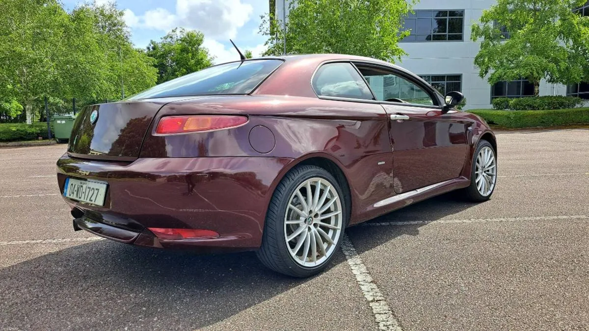 2004 Alfa Romeo GT 2.0L JTS - Image 3