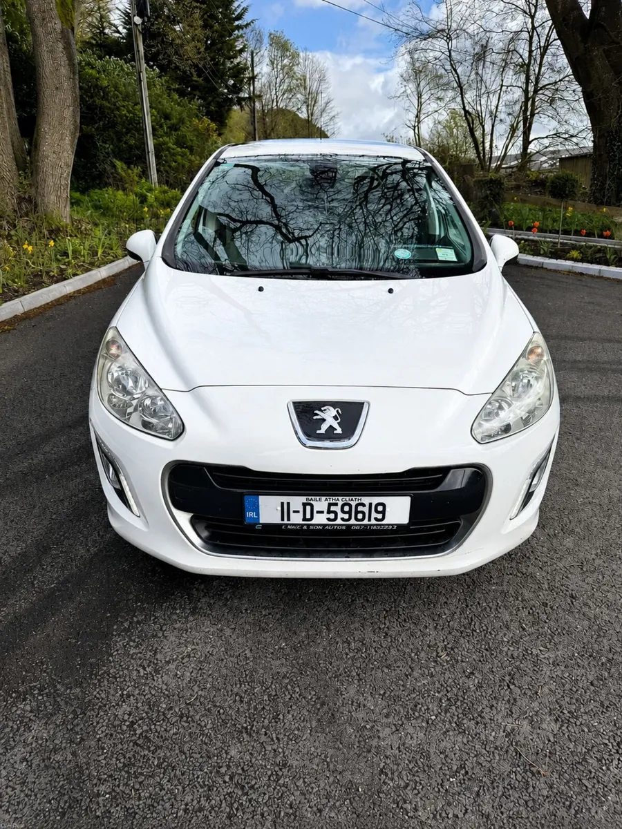 2011 Peugeot 308 1.6 e-HDi Diesel Manual - Image 3