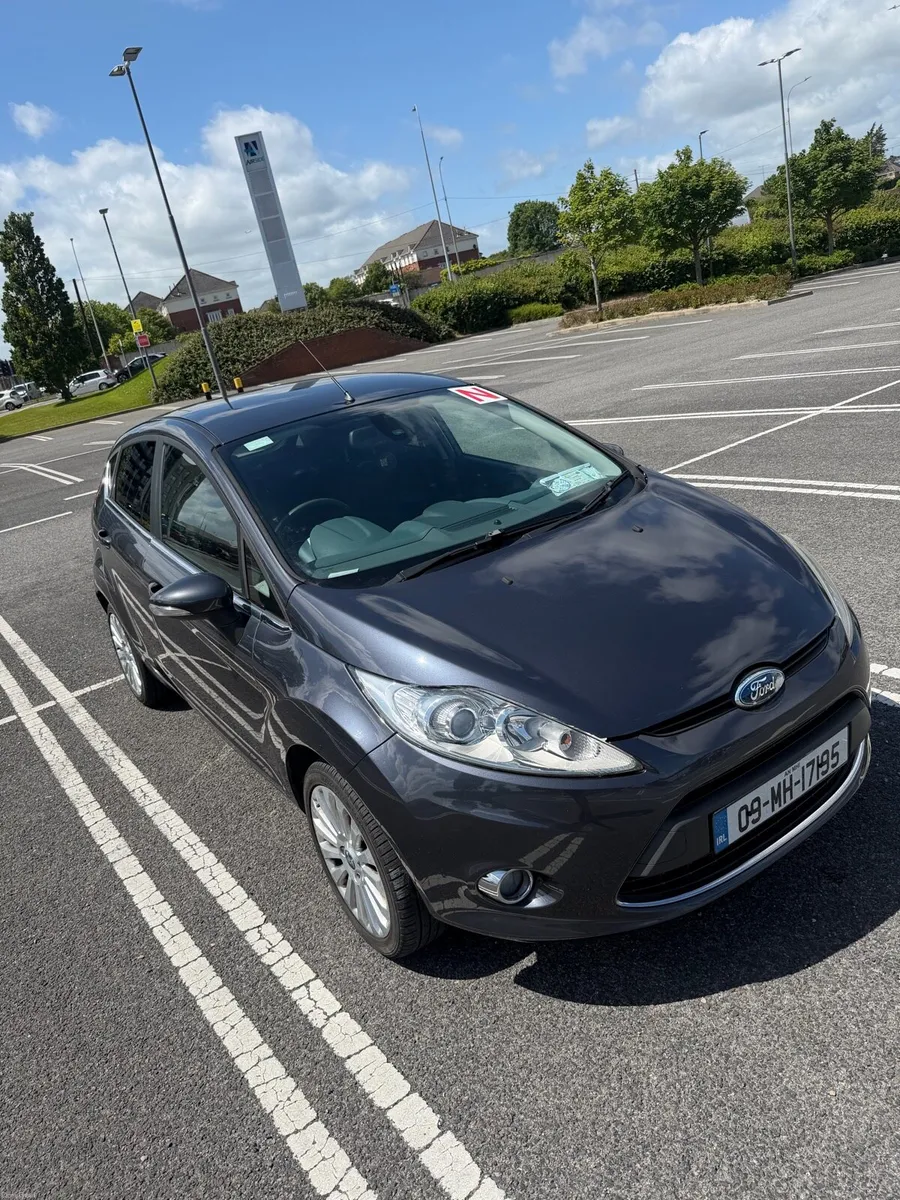 Ford fiesta 1.4 petrol (97 bhp) - Image 1