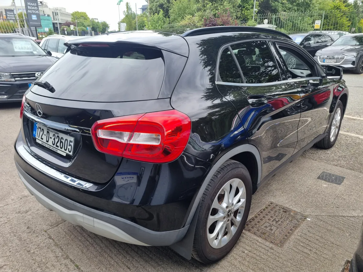 2017 MERCEDES GLA CLASS SE GLA200D AUTOMATIC - Image 6